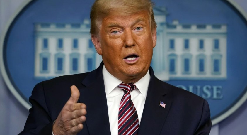 დონალდ ტრამპი ვოლოდიმირ ზელენსკის დიქტატორს უწოდებს