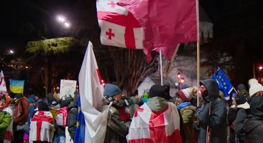 საპროტესტო მარშის მონაწილეებს თავს დაესხნენ