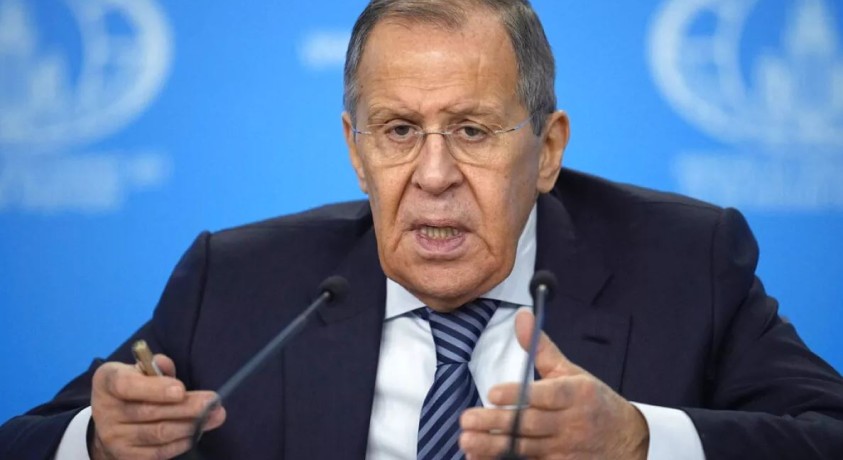 „უკრაინაში სამშვიდობო ძალების განთავსებას ვერ განვიხილავთ” – სერგეი ლავროვი ტრამპი-მაკრონის შეხვედრაზე