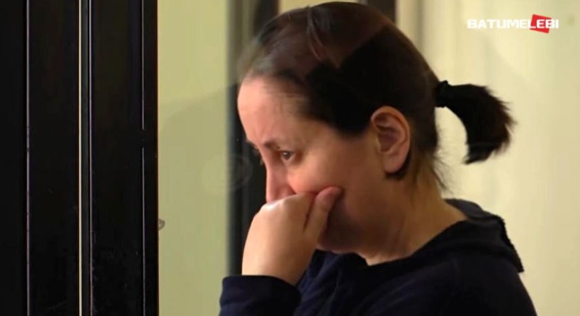 უფლებადამცველები: „სასამართლომ მზია ამაღლობელი კვლავ უკანონო პატიმრობაში დატოვა”