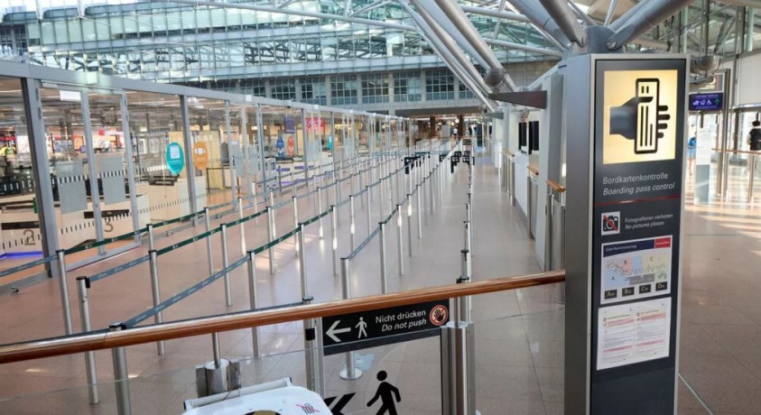 ჰამბურგის აეროპორტში თანამშრომლები გაიფიცნენ