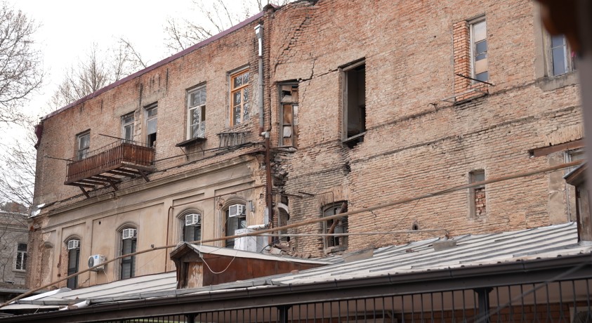 სახლი ძველ უბანში