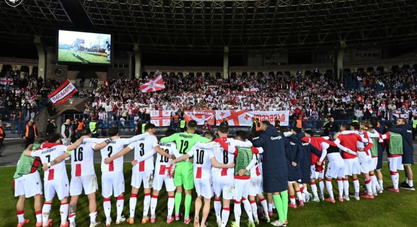 საქართველოს ფეხბურთის ეროვნულმა ნაკრებმა სომხეთის ნაკრებს 3:0 მოუგო