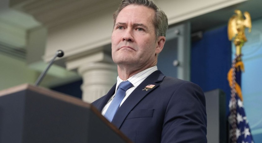 „ეს „ჩატი“  მე შევქმენი”- მაიკ უოლცი საიდუმლო მიმოწერაზე, სადაც ჟურნალისტი მოხვდა