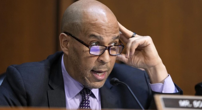 ნიუ-ჯერსის სენატორი კორი ბუკერი სენატში 25 საათის განმავლობაში გამოდიოდა სიტყვით