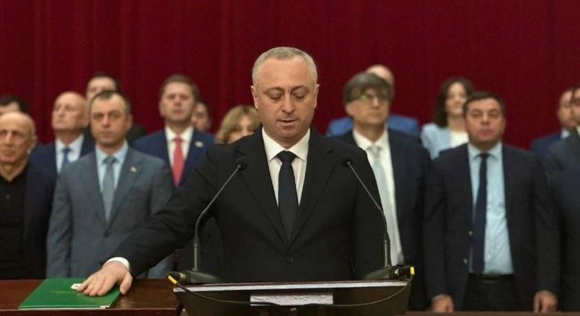 ოკუპირებულ აფხაზეთში დე ფაქტო პრეზიდენტის „ინაუგურაცია“ გაიმართა