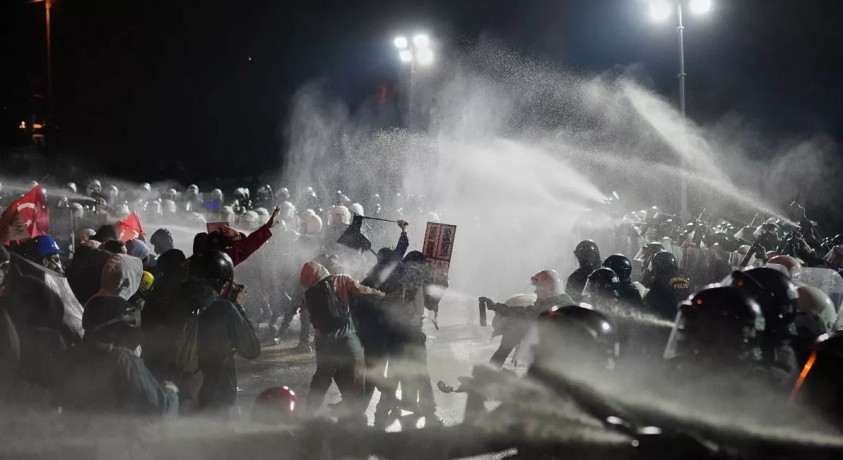 პროტესტის ახალი ფორმა თურქეთში