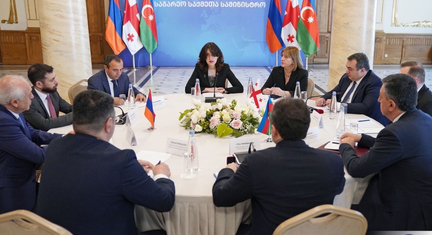 საქართველოს, სომხეთისა და აზერბაიჯანის საგარეო საქმეთა მინისტერიალი თბილისში