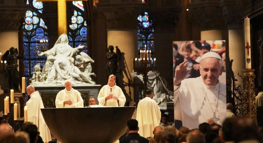 კათოლიკური სამყარო რომის პაპს გლოვობს