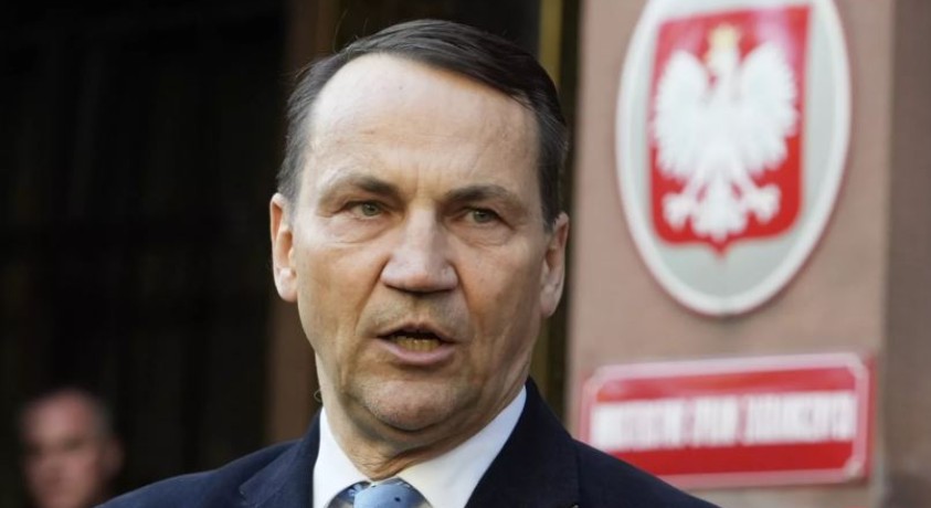 სიკორსკი რუსეთს: “არ გყოფნით მიწა? იქნებ უკეთ გემართათ თქვენი ტერიტორია