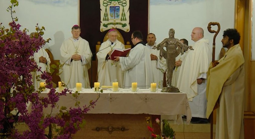 თბილისში პაპ ფრანცისკეს სულის მოსახსენიებელი ლიტურგია აღევლინა