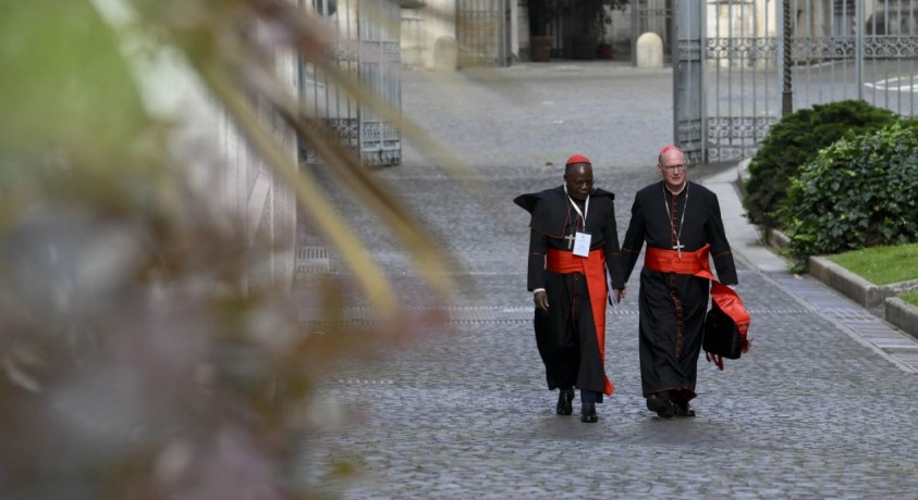 პაპი ფრანცისკესთვის პატივის მისაგებად კარდინალები სანტა-მარია-მაჯორეს ბაზილიკაში მივიდნენ