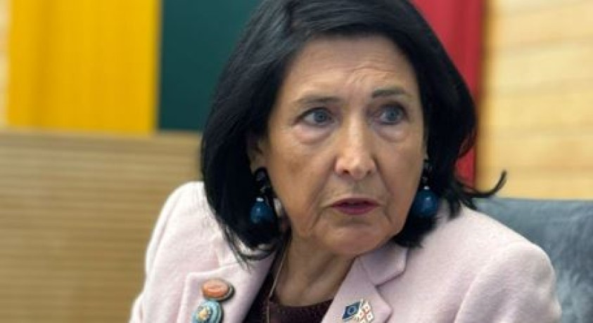 სალომე ზურაბიშვილი: „რყევები რეჟიმის მიმართ გრძელდება და ძლიერდება“