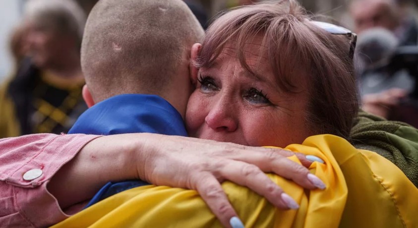 უკრაინამ და რუსეთმა სამხედრო ტყვეები გაცვალეს