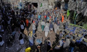 ტრამპი ამბობს, რომ აშშ-ის საჰაერო თავდასხმა იემენზე შეჩერდება