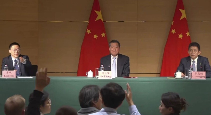 ჟენევაში ამერიკული და ჩინური დელეგაციები სავაჭრო საკითხებზე მოლაპარაკებებს მართავენ