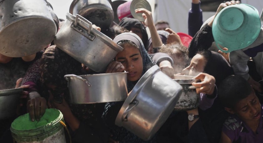 ღაზის სექტორის მოსახლეობა სასმელი წყლის მოსაპოვებლად იბრძვის