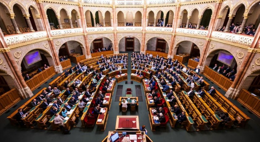უნგრეთის პარლამენტმა ICC-დან ქვეყნის გამოსვლას მხარი დაუჭირა