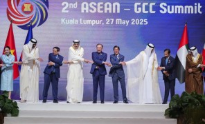 მალაიზიაში სამხრეთ-აღმოსავლეთ აზიისა და სპარსეთის ყურის ქვეყნების სამიტი იმართება