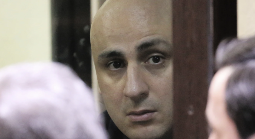 სასამართლომ ნიკა მელიას შეფარდებული გირაო პატიმრობით შეუცვალა