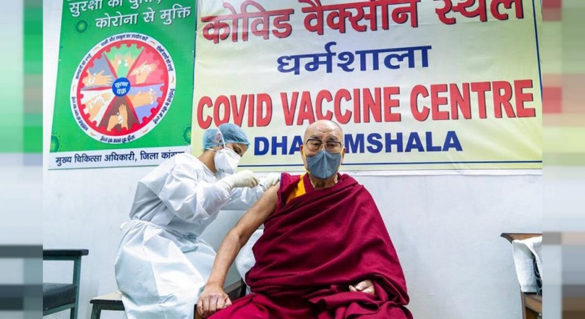 დალაი ლამამ კორონავირუსის საწინააღმდეგო ვაქცინა გაიკეთა