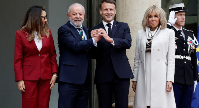 საფრანგეთისა და ბრაზილიის პრეზიდენტებმა შეხვედრა გამართეს