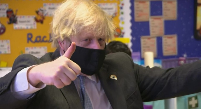 დიდ ბრიტანეთში სკოლები გაიხსნა