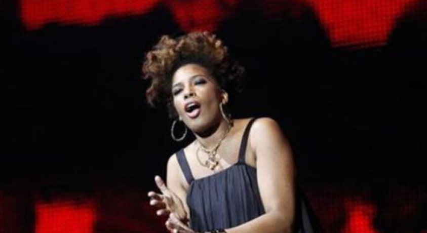 მეისი გრეი მსოფლიო ტურნეს იწყებს