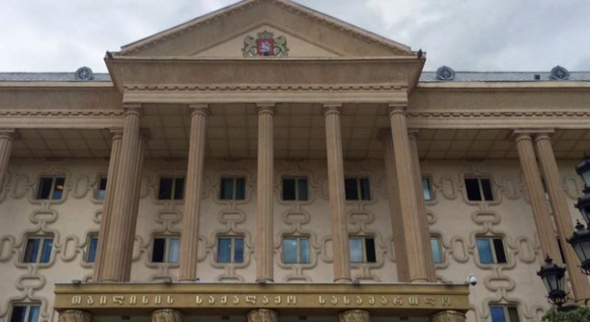 თბილისის საქალაქო სასამართლოში სამი ოპოზიციონერი პოლიტიკოსის პროცესები გაიმართა