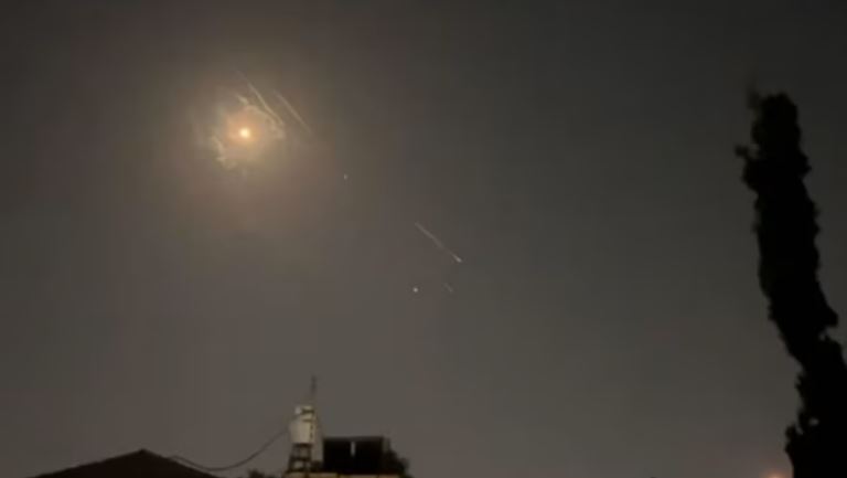 იორდანიამ ცა დაკეტა და სამხედრო ძალები მზადყოფნაში მოიყვანა