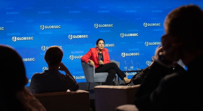 სალომე ზურაბიშვილმა GLOBSEC-ის უსაფრთხოების საერთაშორისო ფორუმში მიიღო მონაწილეობა