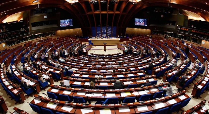 “ხელისუფლებას მოვუწოდებთ, შეწყვიტოს არადემოკრატიული რეპრესიები ქართულ საზოგადოებაში” – PACE-ის მომხსენებელი ღრმა