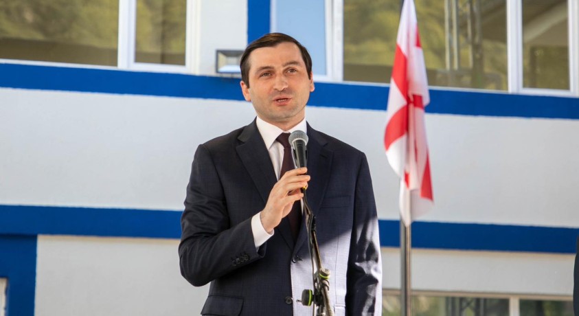 ოპოზიციას თორნიკე რიჟვაძის საქმის სამართლიანი გამოძიების არ სჯერა, ხელისუფლება კი ამბობს: „სიმართლე არ დაიკარგება“