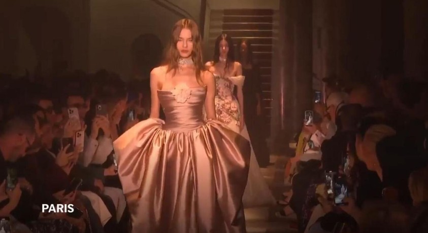 ელი სააბი – ისტორია, სტილი, შთაგონება