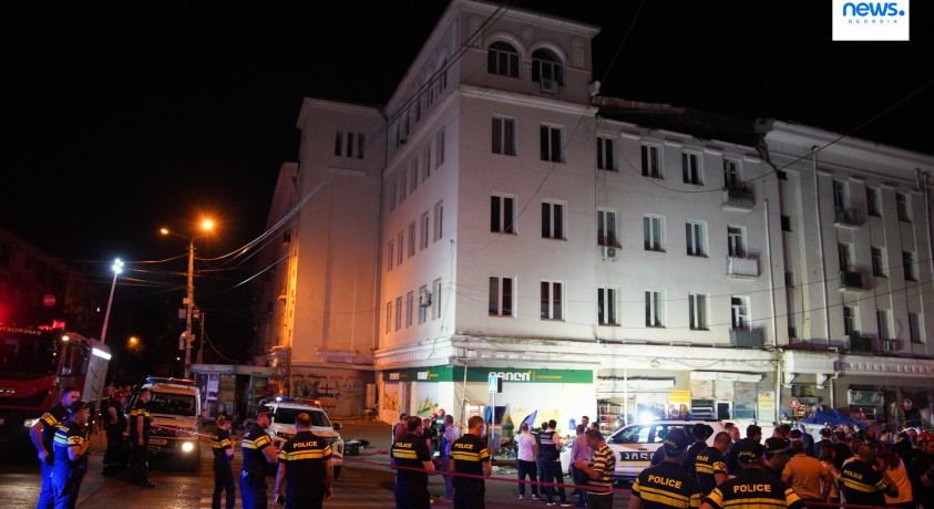 დანგრეული სახლი