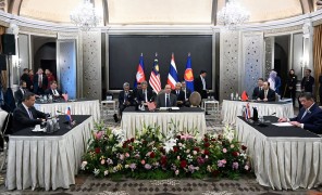 ტაილანდისა და კამბოჯის სამეფოები ცეცხლის დაუყოვნებლივ შეწყვეტაზე შეთანხმდნენ