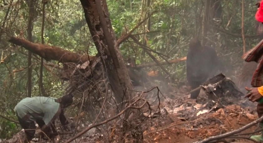 განაში სამხედრო ვერტმფრენავი ჩამოვარდა