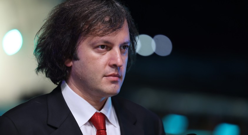 ირაკლი კობახიძე ამბობს, რომ ევროკავშირში „ყველა მიმართულებით უკუსვლაა“