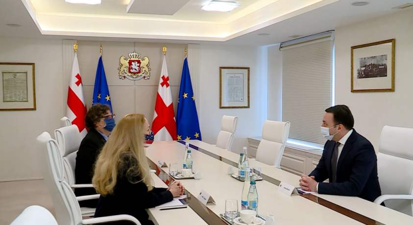 კელი დეგნანი და ირაკლი ღარიბაშვილი ერთმანეთს შეხვდნენ