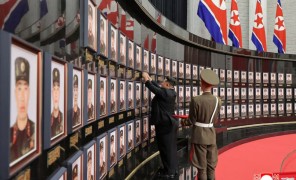 კიმ ჩენ ინმა პატივი მიაგო რუსეთში დაღუპულ ჯარისკაცებს