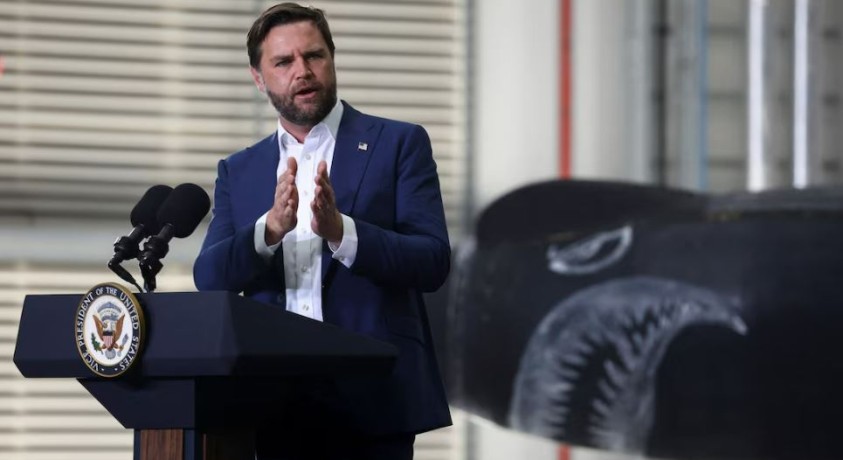 აშშ-ის ვიცე-პრეზიდენტი: „რუსები პრეზიდენტ ტრამპთან მნიშვნელოვან დათმობებზე წავიდნენ“