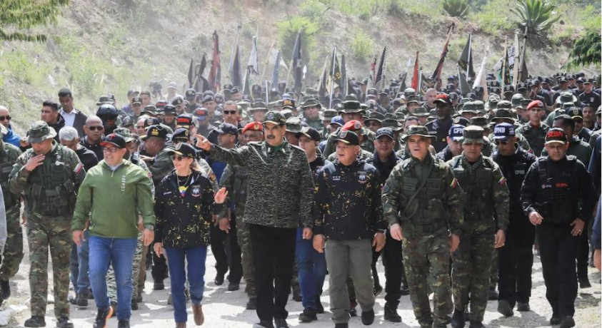 ვენესუელაში ქვეყნის არმია მასშტაბურ წვრთნებს ატარებს