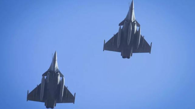 პარიზი პოლონეთში ავიაგამანადგურებლების გაგზავნას ადასტურებს