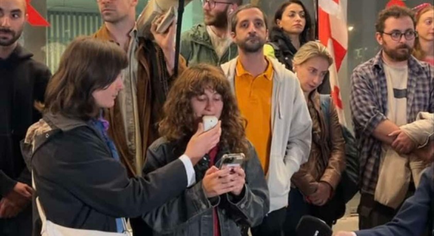 „ფიზიკური საფრთხე დღითიდღე მატულობს“ – ამბობენ უწყვეტი პროტესტის მონაწილეები