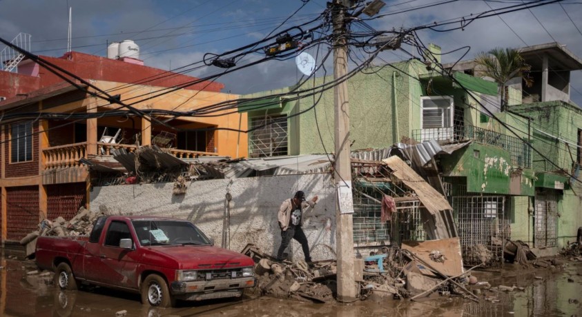 მექსიკაში კვლავ ეძებენ სტიქიის შედეგად უგზო-უკვლოდ დაკარგულებს