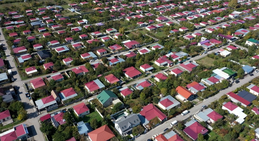 ცხოვრება დევნილობაში