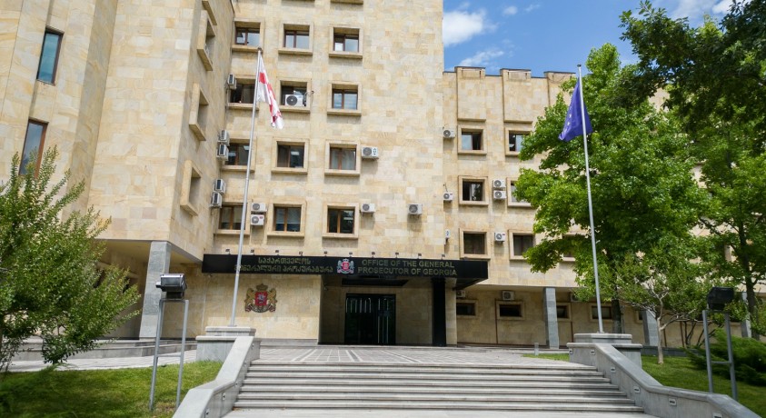 პროკურატურამ დააკავა სუსის ყოფილ უფროსთან დაკავშირებული პირი