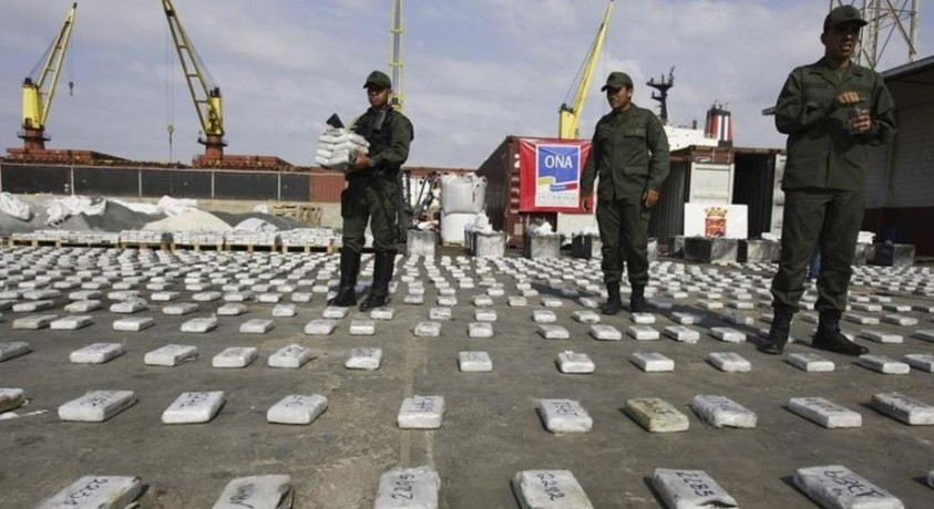 დონალდ ტრამპი: „ვისაც ქვეყანაში ნარკოტიკი შემოაქვს, დავხოცავთ“