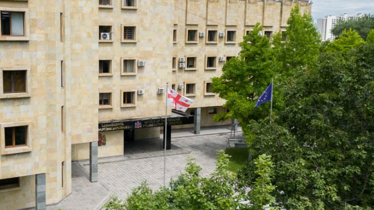 8 პოლიტიკოსის ახალი ბრალდების პოლიტიკური შეფასებები