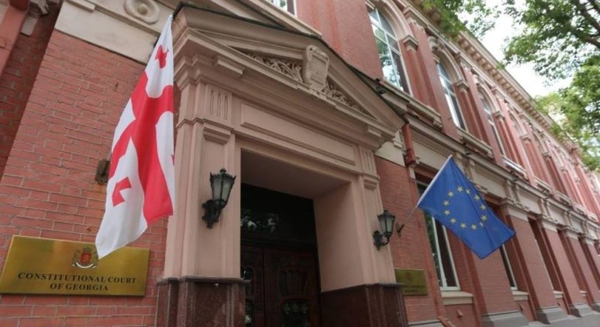 „ქართულ ოცნებასთან“ საკონსტიტუციო დავას „ნაციონალური მოძრაობაც“ იწყებს